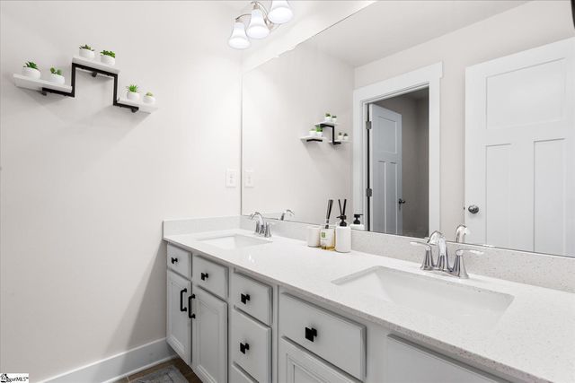 317 Lindstrom Court, Simpsonville, SC 29680