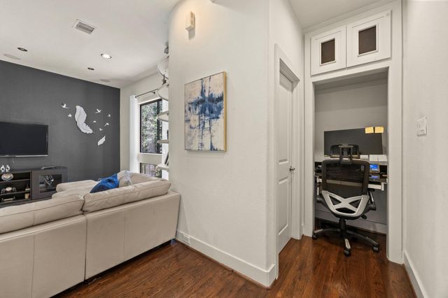 4129 Dickson Street, Houston, TX 77007