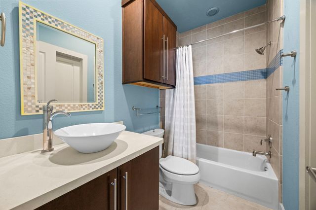 4129 Dickson Street, Houston, TX 77007