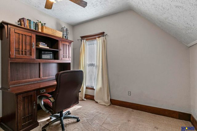 4242 Madison Avenue, Lincoln, NE 68504