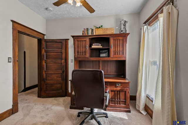 4242 Madison Avenue, Lincoln, NE 68504