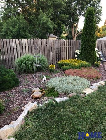 4242 Madison Avenue, Lincoln, NE 68504