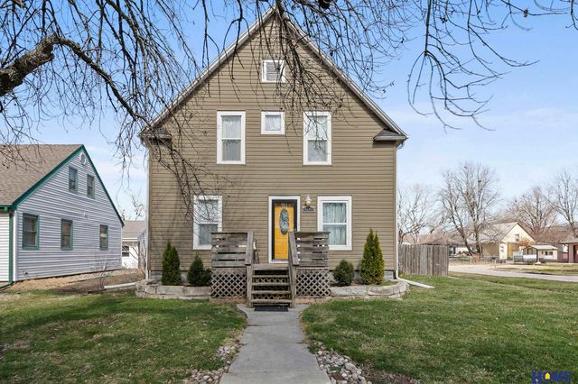 4242 Madison Avenue, Lincoln, NE 68504