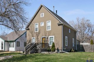 4242 Madison Avenue, Lincoln, NE 68504