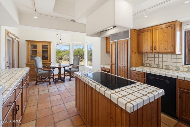 30600 N PIMA Road 3, Scottsdale, AZ 85266