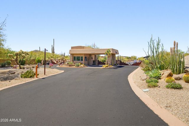 30600 N PIMA Road 3, Scottsdale, AZ 85266