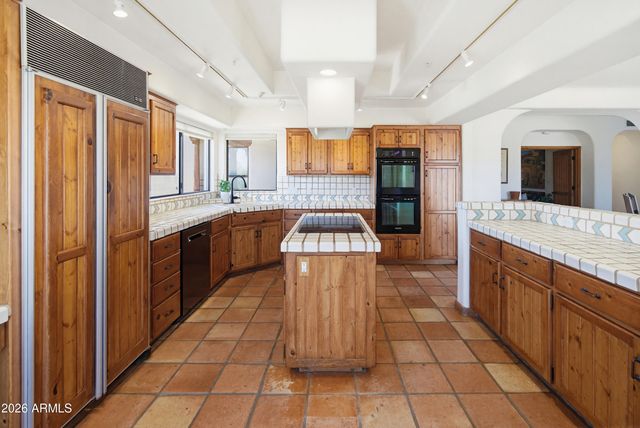 30600 N PIMA Road 3, Scottsdale, AZ 85266