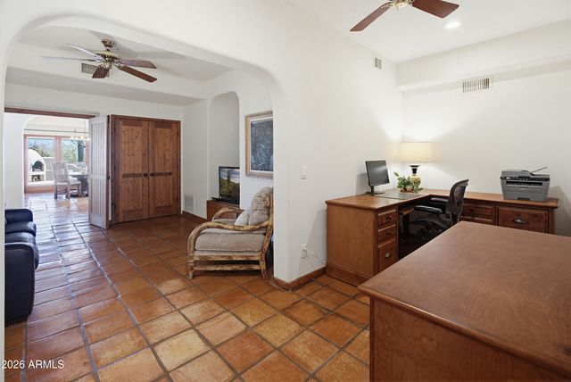 30600 N PIMA Road 3, Scottsdale, AZ 85266