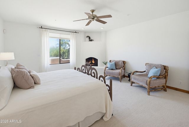 30600 N PIMA Road 3, Scottsdale, AZ 85266