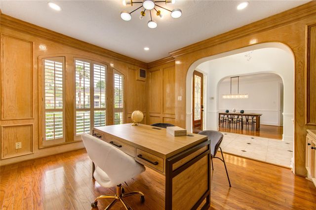 13607 Starlight Harbour Court, Houston, TX 77077