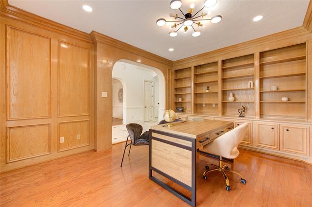 13607 Starlight Harbour Court, Houston, TX 77077
