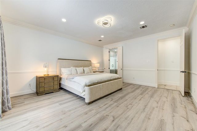13607 Starlight Harbour Court, Houston, TX 77077