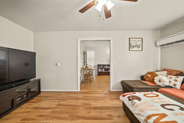 1504 State Highway 90, Jane, MO 64856