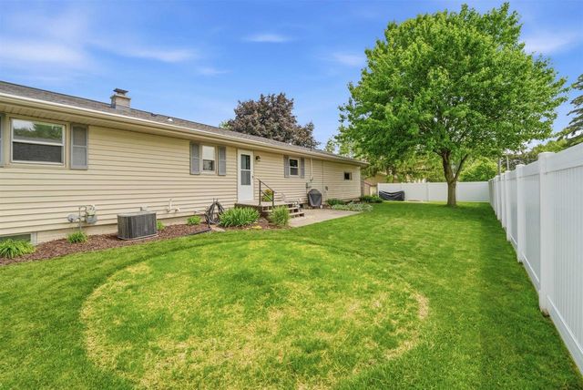 1409 CHAPMAN AVENUE, North Fond Du Lac, WI 54937