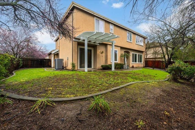 125 Knob Fork Ct, Folsom, CA 95630