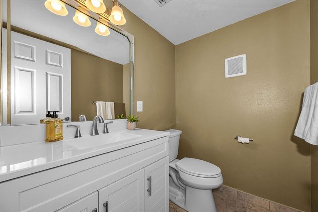 2223 PHILIPPINE DRIVE 35, Clearwater, FL 33763