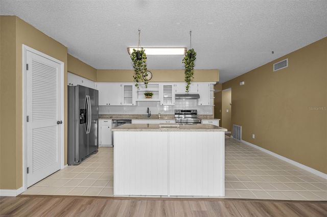 2223 PHILIPPINE DRIVE 35, Clearwater, FL 33763