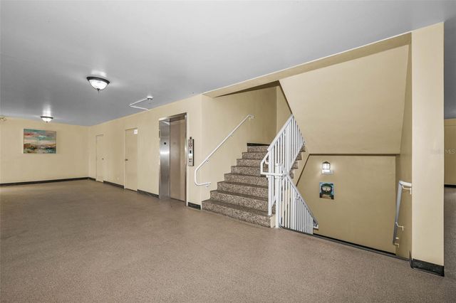 2223 PHILIPPINE DRIVE 35, Clearwater, FL 33763