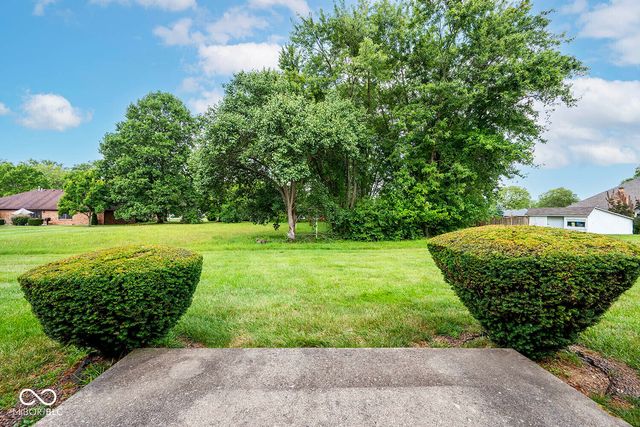 526 Eagle Crest Drive, Brownsburg, IN 46112