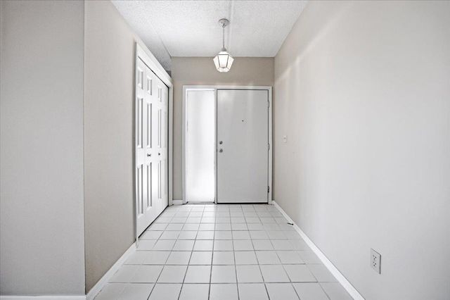 27 Santiago Ct, St Augustine, FL 32086