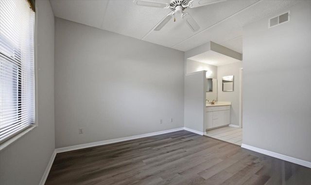 27 Santiago Ct, St Augustine, FL 32086