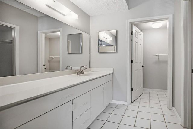 27 Santiago Ct, St Augustine, FL 32086