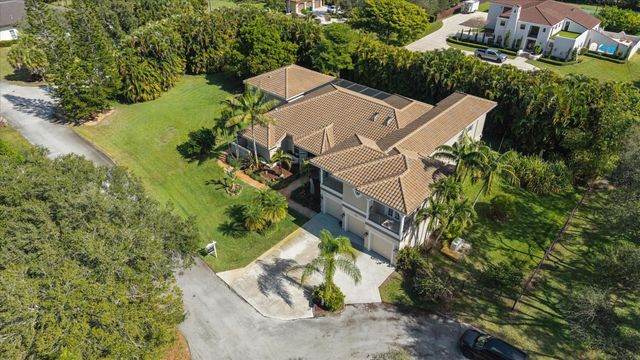 830 NW 122nd Avenue, Plantation, FL 33325