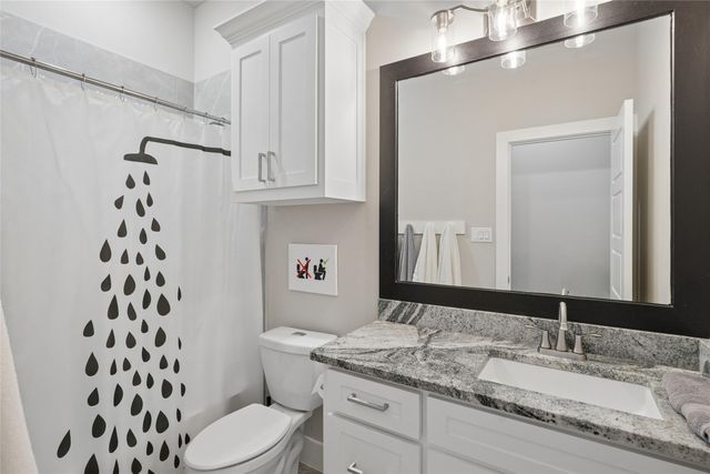 516 Woodland Drive, Azle, TX 76020