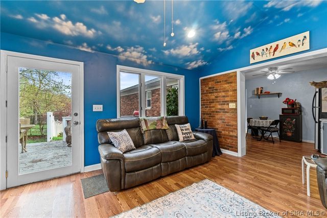 3403 Green Valley Road, New Albany, IN 47150