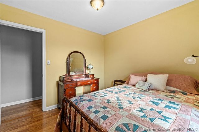 3403 Green Valley Road, New Albany, IN 47150
