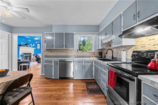 3403 Green Valley Road, New Albany, IN 47150