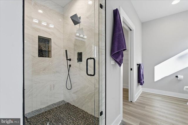 172 LAKEWATCH CIR, Moneta, VA 24121