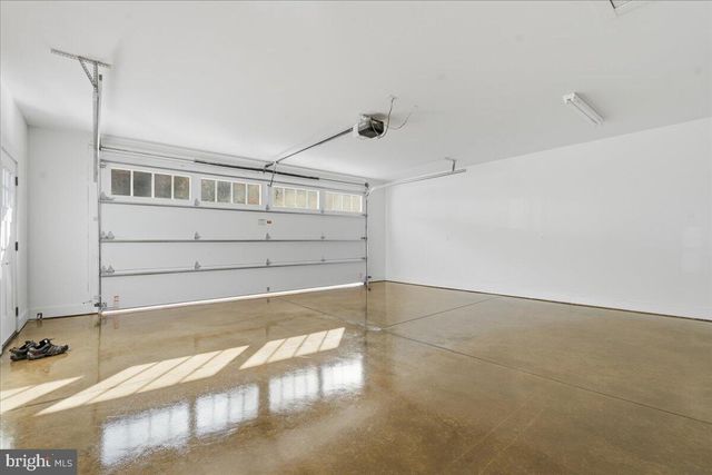 172 LAKEWATCH CIR, Moneta, VA 24121