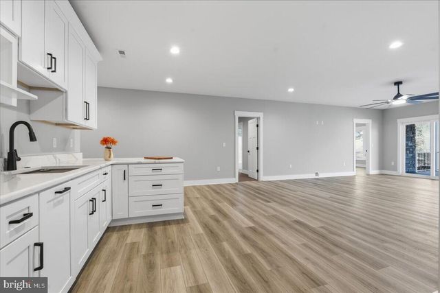 172 LAKEWATCH CIR, Moneta, VA 24121