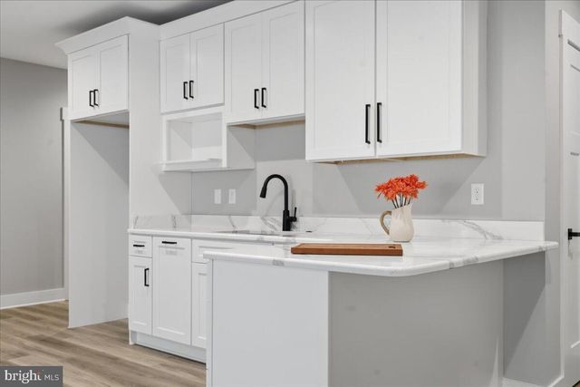 172 LAKEWATCH CIR, Moneta, VA 24121