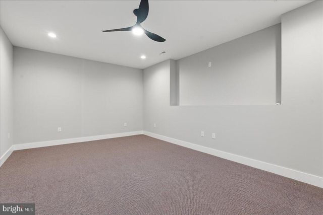 172 LAKEWATCH CIR, Moneta, VA 24121