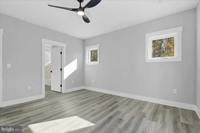 172 LAKEWATCH CIR, Moneta, VA 24121