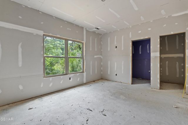 812 Powdermill Road, Gatlinburg, TN 37738