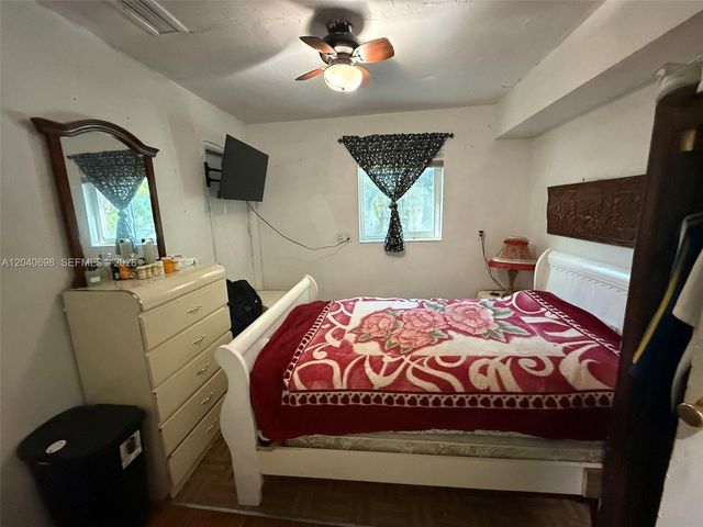 202 To To Lo Chee Drive, Hialeah, FL 33010