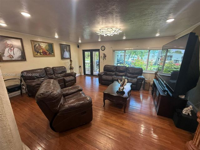 202 To To Lo Chee Drive, Hialeah, FL 33010