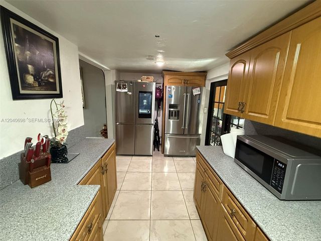 202 To To Lo Chee Drive, Hialeah, FL 33010