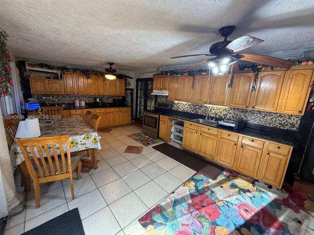 202 To To Lo Chee Drive, Hialeah, FL 33010