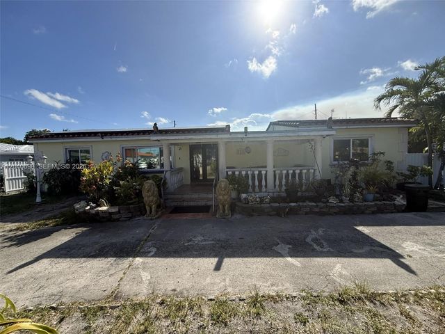 202 To To Lo Chee Drive, Hialeah, FL 33010