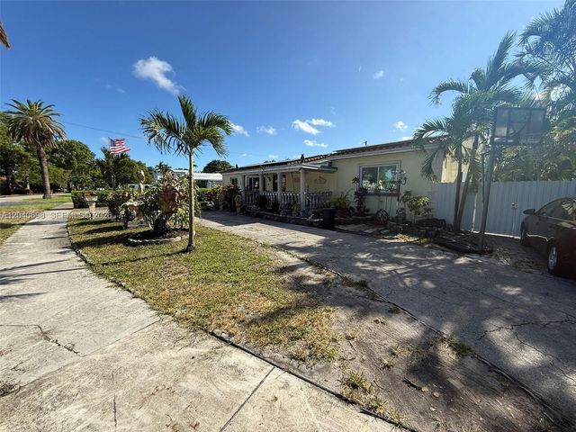 202 To To Lo Chee Drive, Hialeah, FL 33010