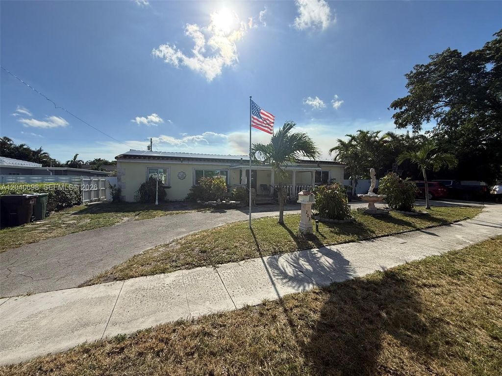 202 To To Lo Chee Drive, Hialeah, FL 33010