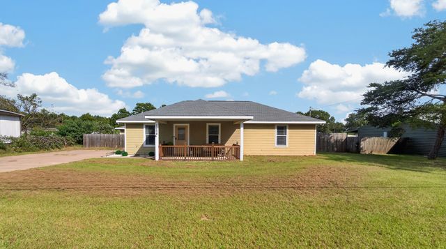1054 Caroline, Bullard, TX 75757