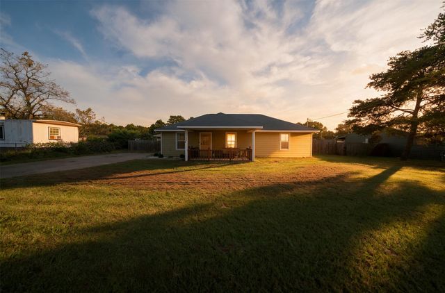 1054 Caroline, Bullard, TX 75757