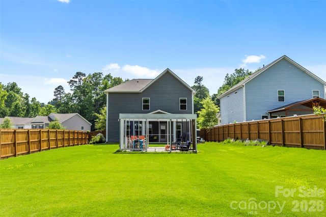 240 Cramerton Mills Parkway, Cramerton, NC 28032