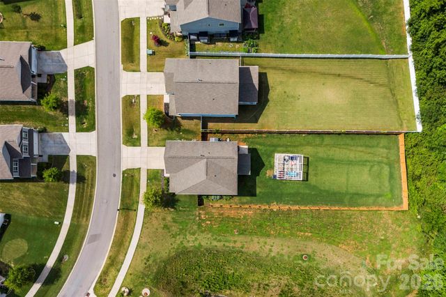 240 Cramerton Mills Parkway, Cramerton, NC 28032