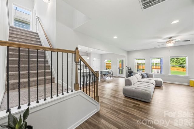 240 Cramerton Mills Parkway, Cramerton, NC 28032